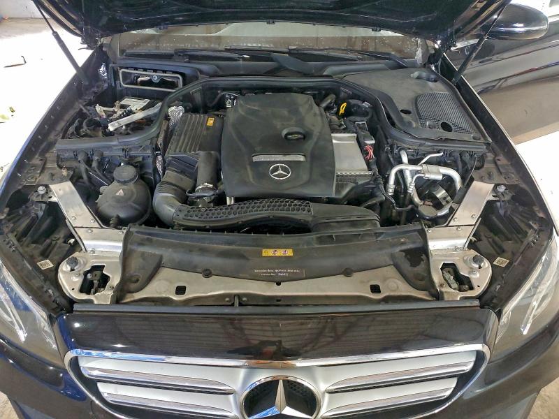 Фото 11 - MERCEDES-BENZ E-CLASS