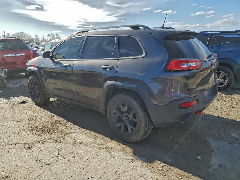 Фото 2 - JEEP CHEROKEE