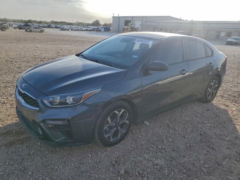 Фото 1 - KIA FORTE