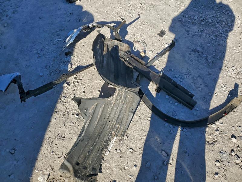 Фото 13 - MITSUBISHI OUTLANDER