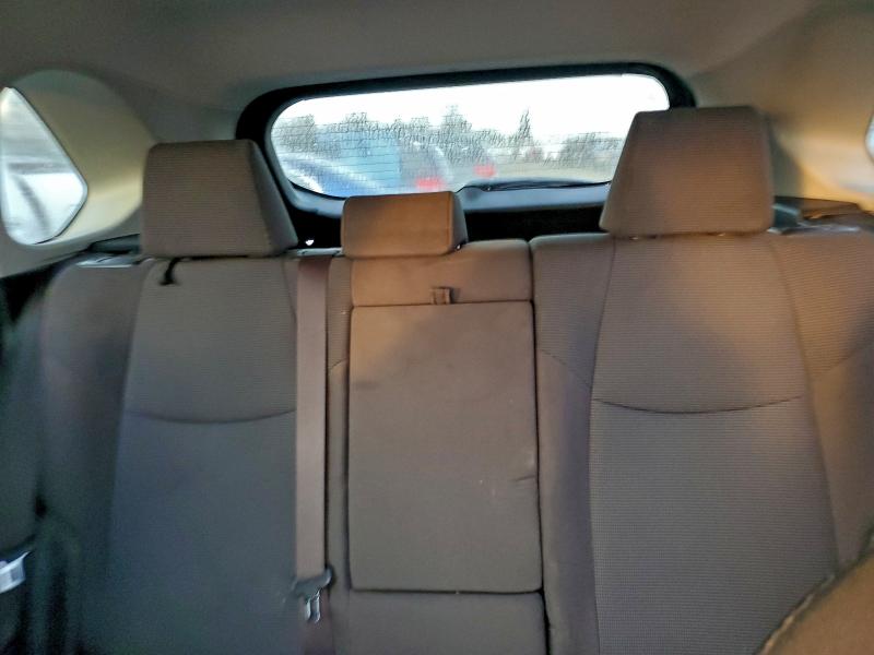 Фото 10 - TOYOTA RAV4