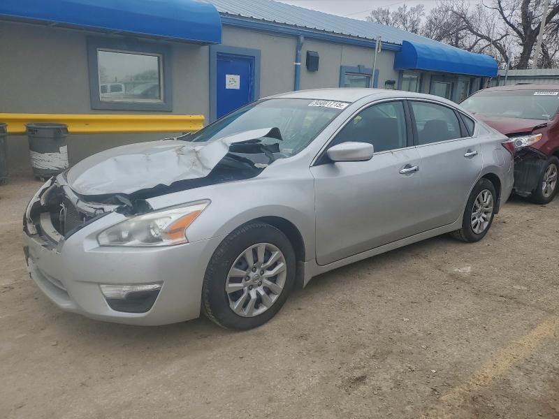 Фото 1 - NISSAN ALTIMA