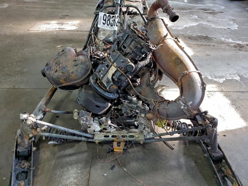 SKI-DOO SNOWMOBILE 2001