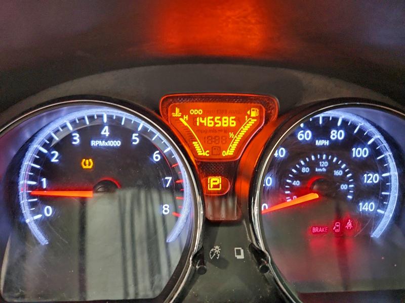 Фото 9 - NISSAN VERSA