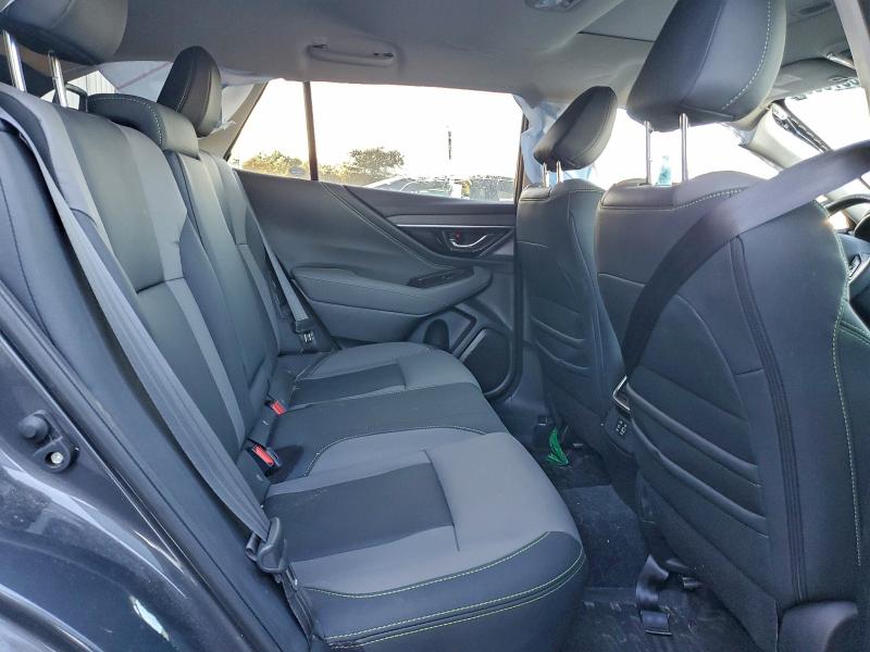 Фото 11 - SUBARU OUTBACK