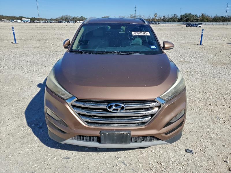 Фото 5 - HYUNDAI TUCSON