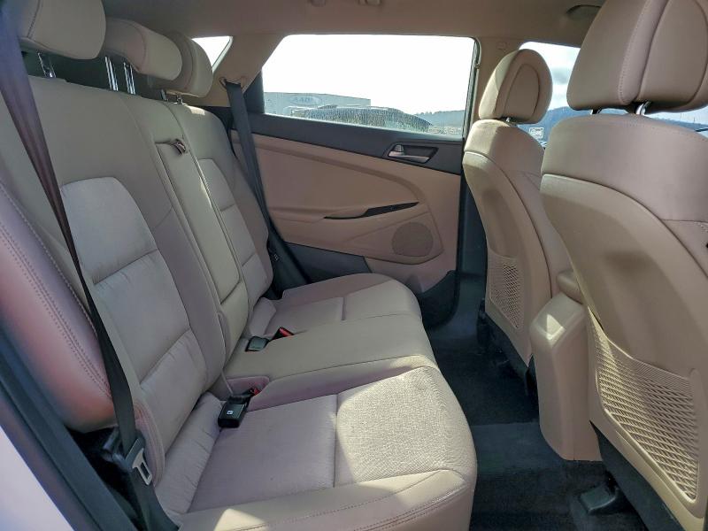 Фото 11 - HYUNDAI TUCSON