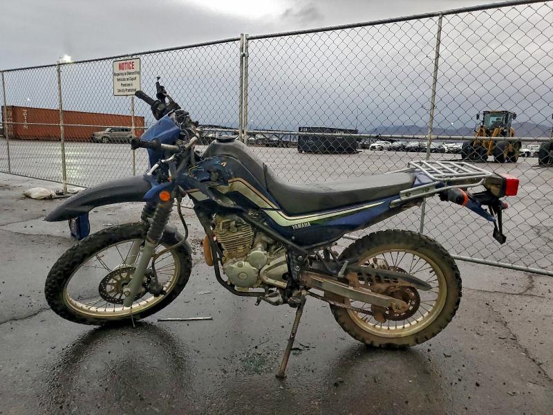 YAMAHA DIRT BIKE 2017