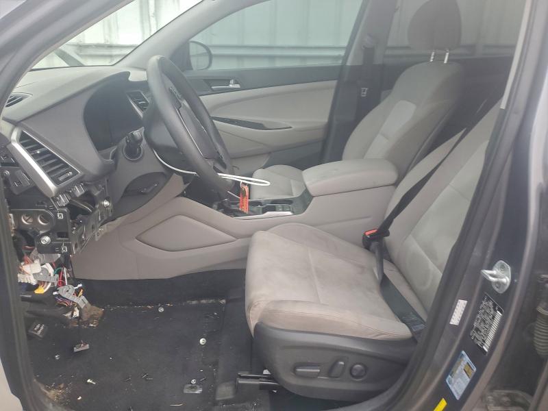 Фото 7 - HYUNDAI TUCSON