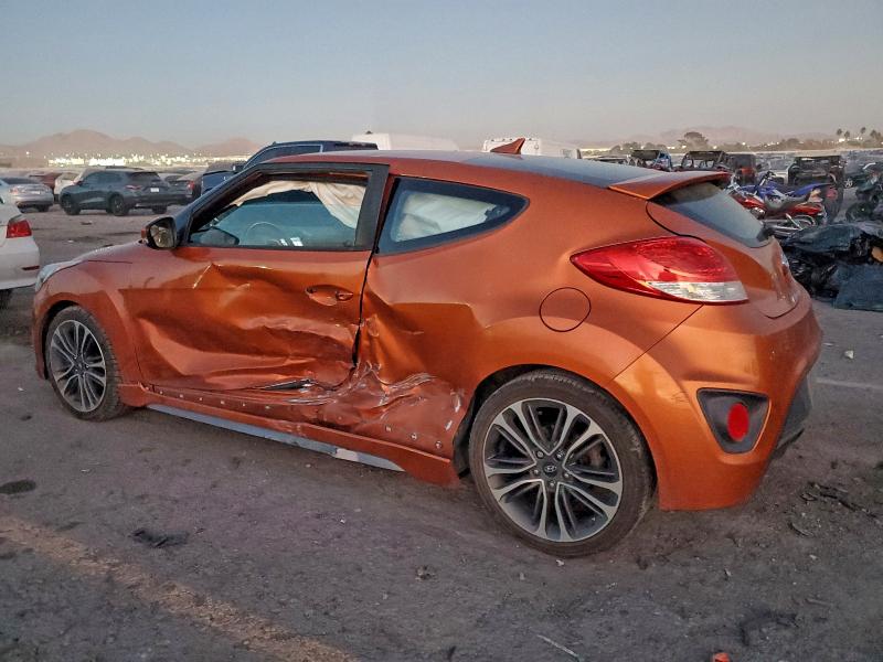 Фото 2 - HYUNDAI VELOSTER