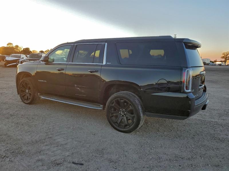 Фото 2 - GMC YUKON