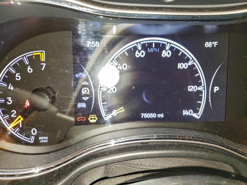 Фото 9 - JEEP GRAND CHER