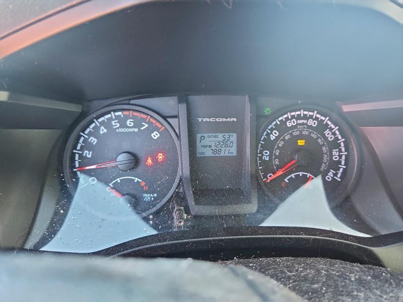 Фото 9 - TOYOTA TACOMA