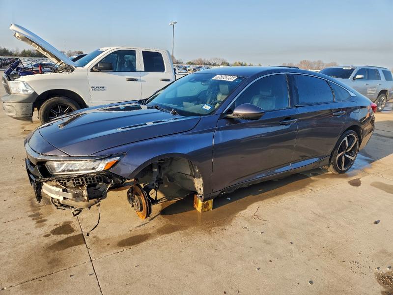 Фото 1 - HONDA ACCORD