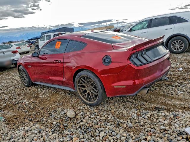 Фото 2 - FORD MUSTANG