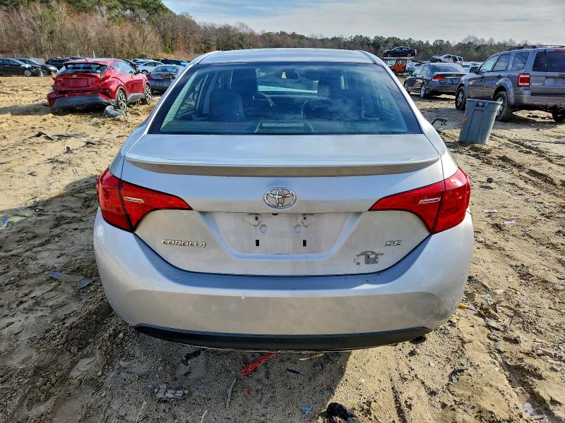 Фото 6 - TOYOTA COROLLA