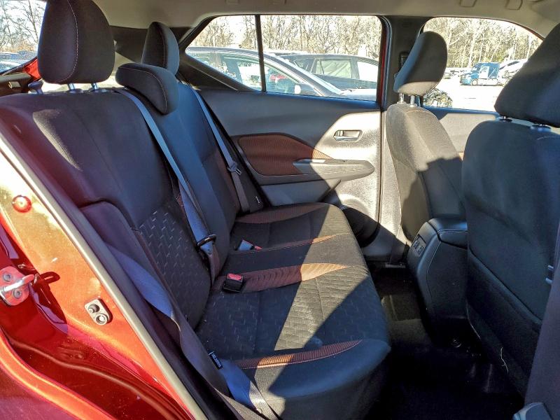 Фото 11 - NISSAN KICKS