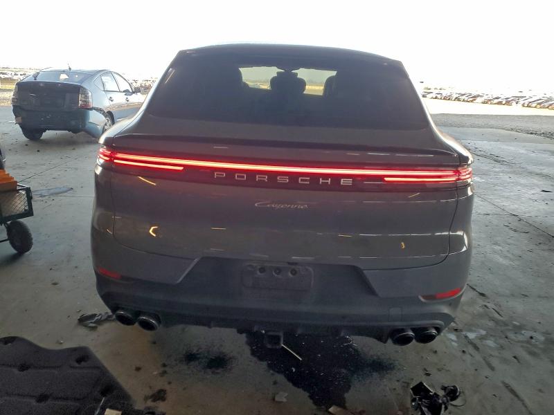 Фото 6 - PORSCHE CAYENNE