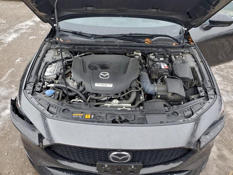 Фото 11 - MAZDA 3