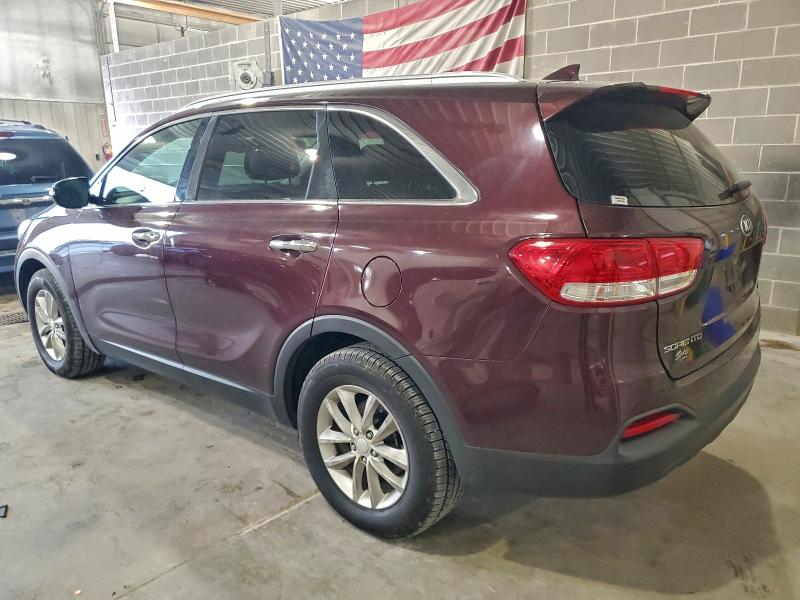 Фото 2 - KIA SORENTO