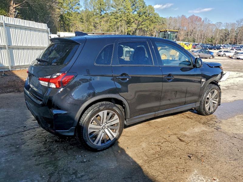 Фото 3 - MITSUBISHI OUTLANDER