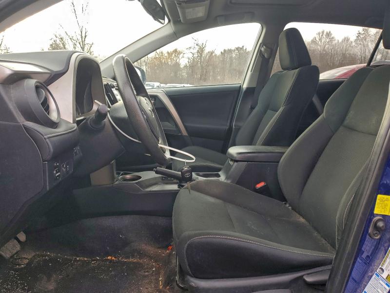 Фото 7 - TOYOTA RAV4