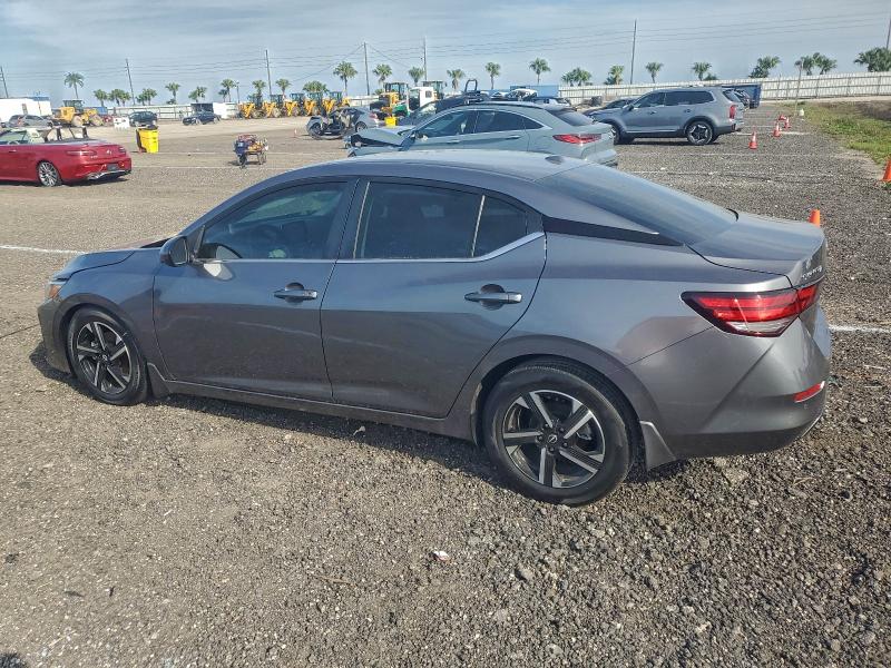 Фото 2 - NISSAN SENTRA