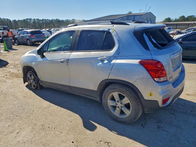 Фото 2 - CHEVROLET TRAX