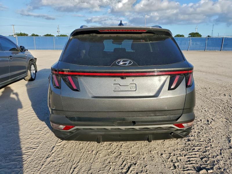 Фото 6 - HYUNDAI TUCSON