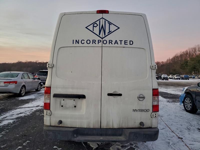 Фото 6 - NISSAN NV