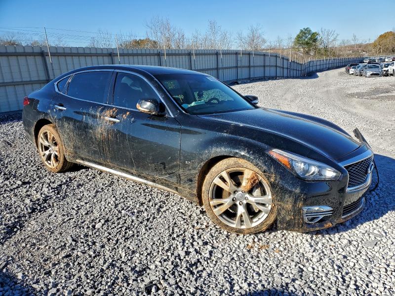 Фото 4 - INFINITI Q70