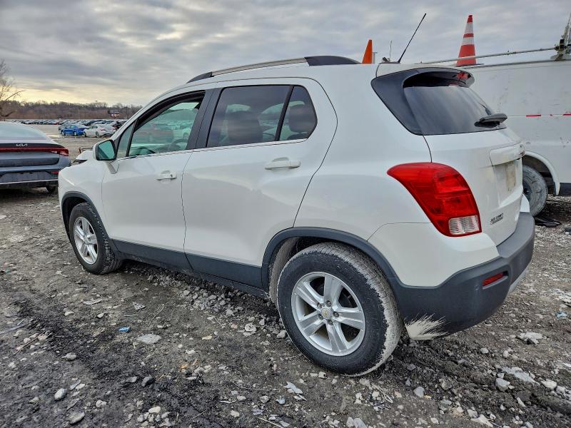 Фото 2 - CHEVROLET TRAX