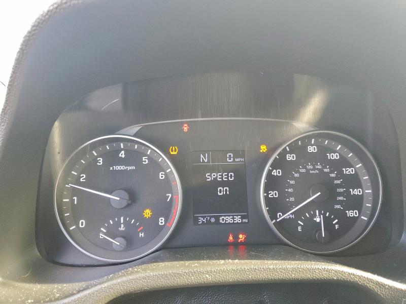 Фото 9 - HYUNDAI ELANTRA