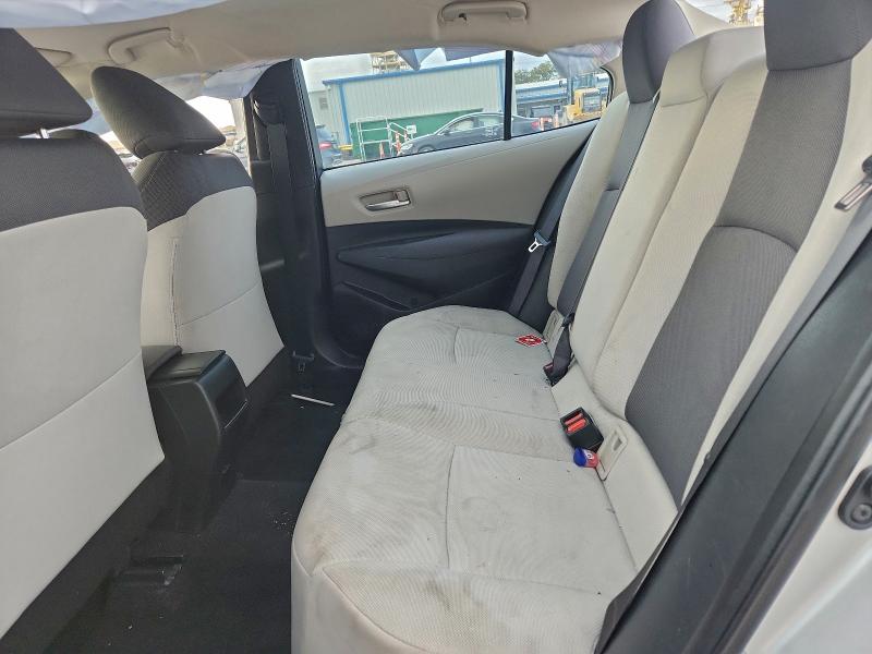 Фото 10 - TOYOTA COROLLA