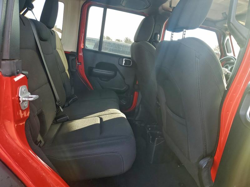 Фото 10 - JEEP WRANGLER