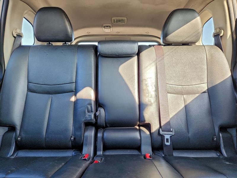 Фото 10 - NISSAN ROGUE