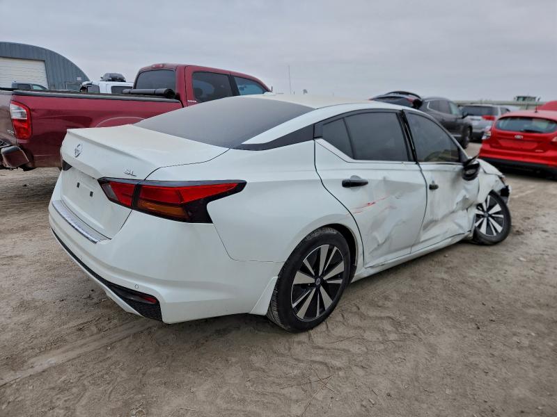 Фото 3 - NISSAN ALTIMA