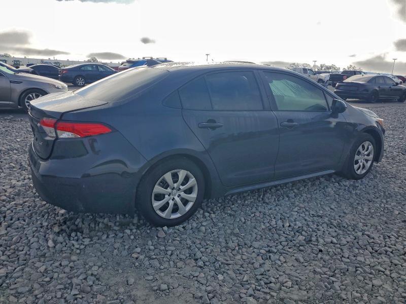 Фото 3 - TOYOTA COROLLA