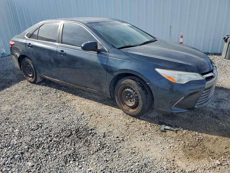 Фото 4 - TOYOTA CAMRY