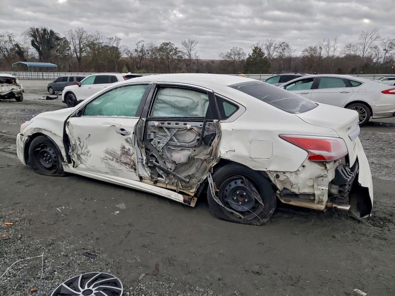 Фото 2 - NISSAN ALTIMA