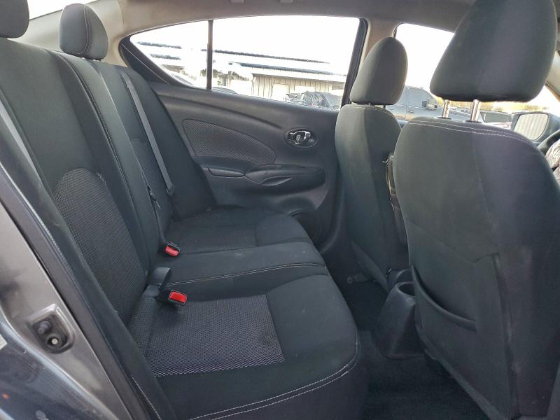 Фото 10 - NISSAN VERSA