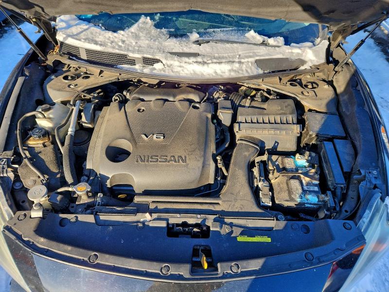 Фото 11 - NISSAN MAXIMA