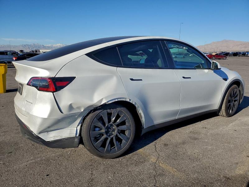 Фото 3 - TESLA MODEL Y