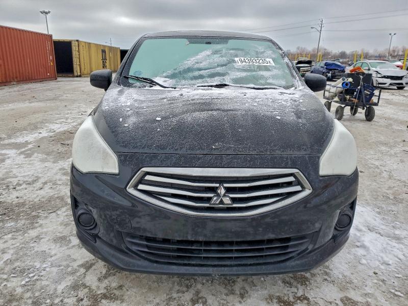 Фото 5 - MITSUBISHI MIRAGE