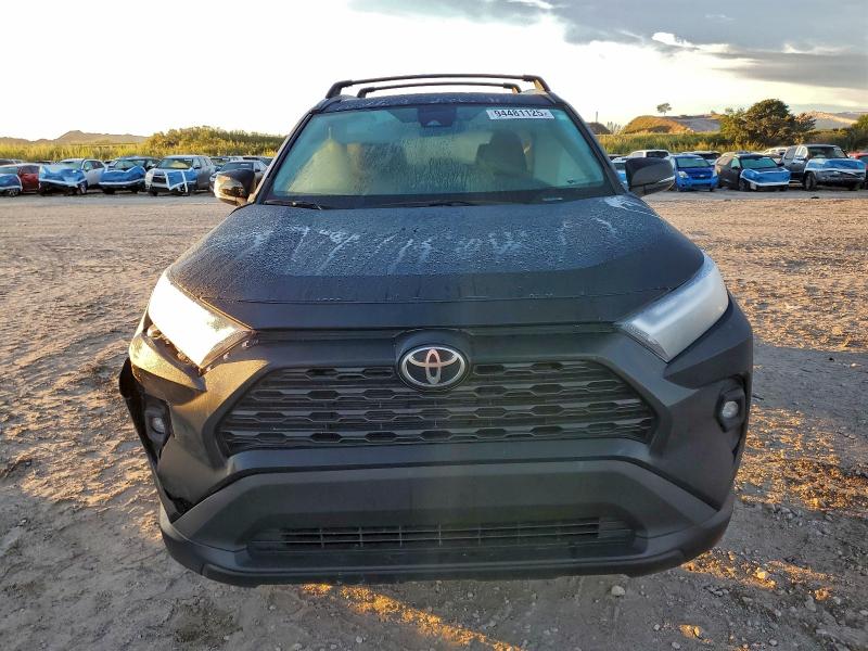 Фото 5 - TOYOTA RAV4