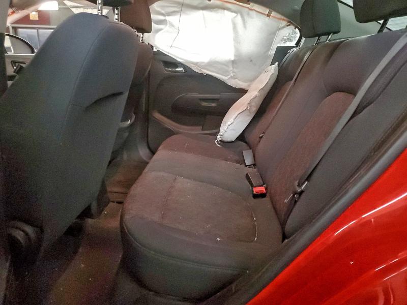 Фото 10 - CHEVROLET SONIC