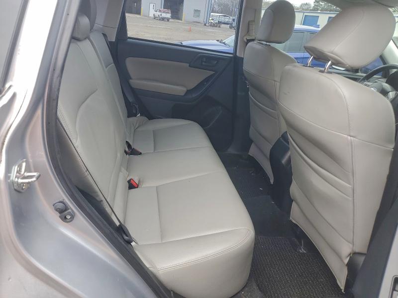 Фото 11 - SUBARU FORESTER