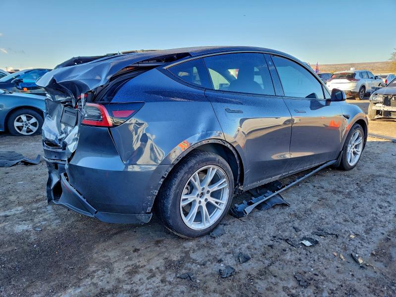 Фото 3 - TESLA MODEL Y