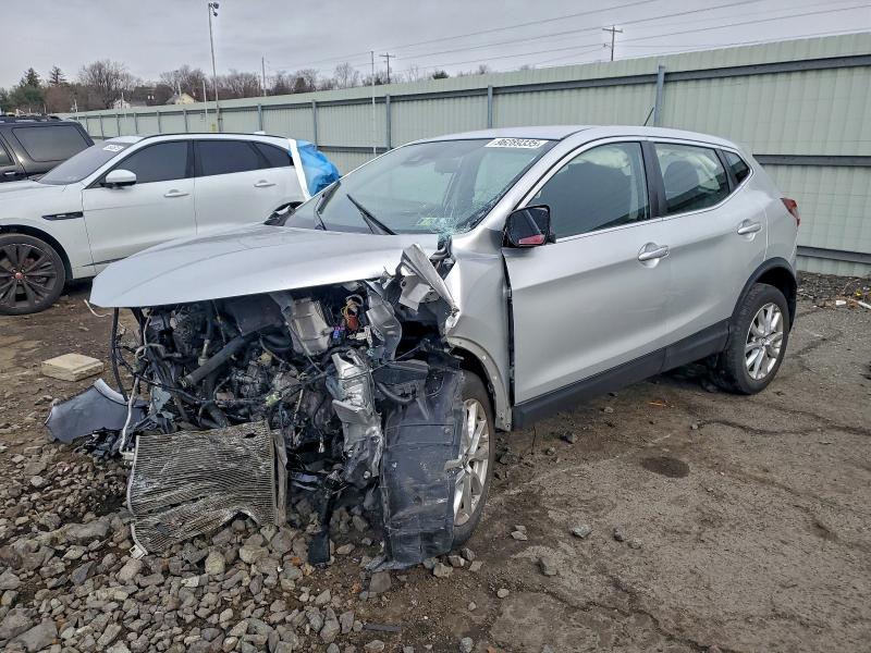 Фото 1 - NISSAN ROGUE