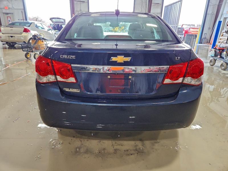 Фото 6 - CHEVROLET CRUZE